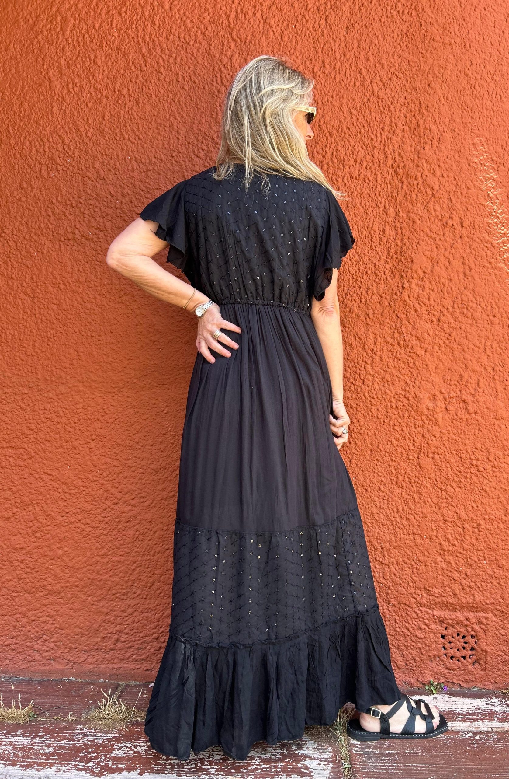 WhatsApp Image 2025-11-19 at 9.43.56 PM (1)